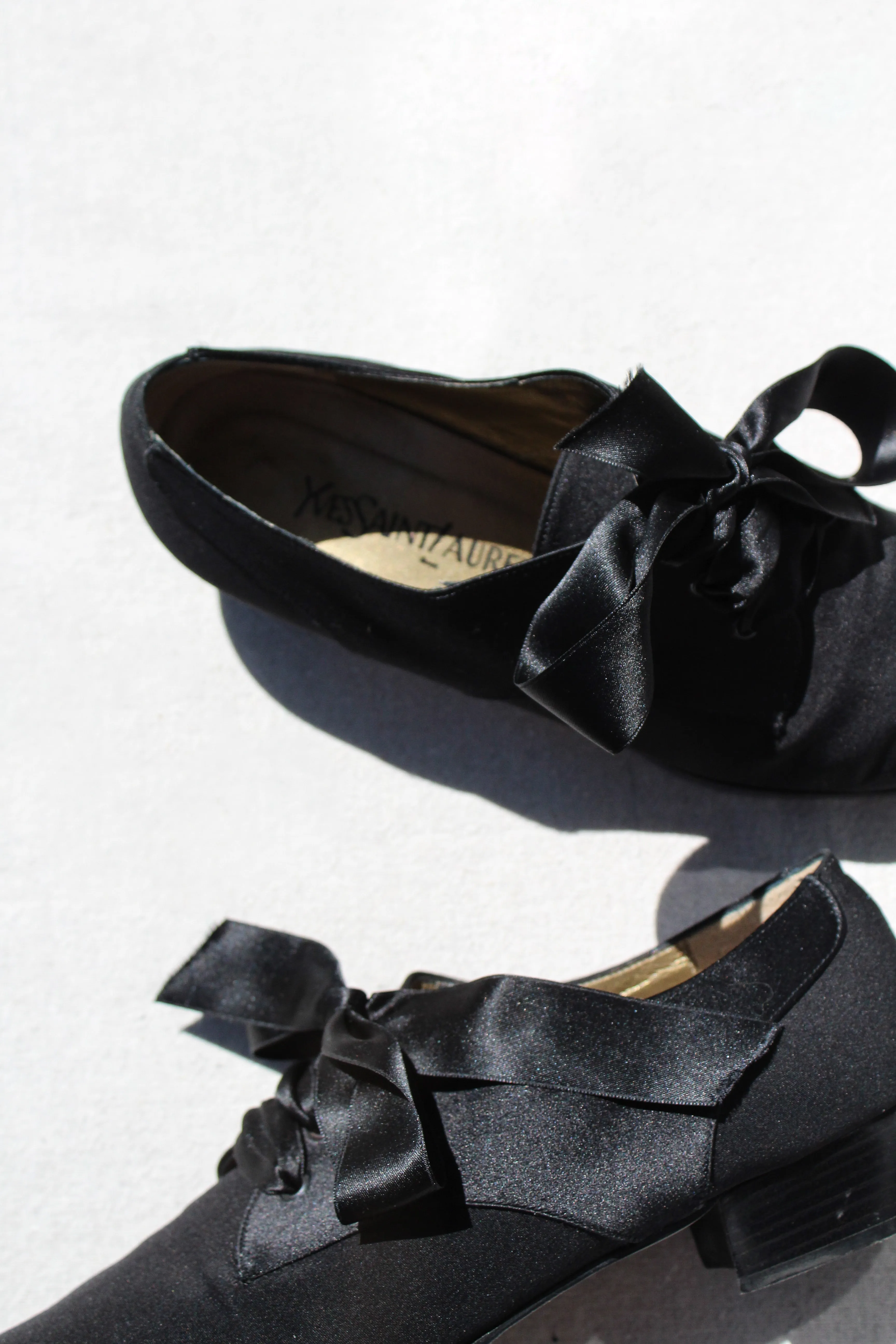 1980's YVES SAINT LAURENT black satin oxfords | VINTAGE