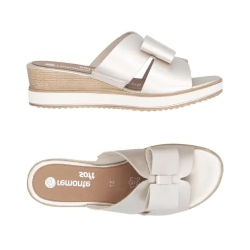 D6456 Platform Wedge