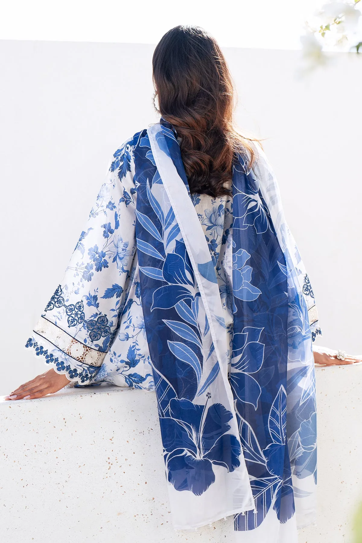 EMBROIDERED PRINTED LAWN UF-4068