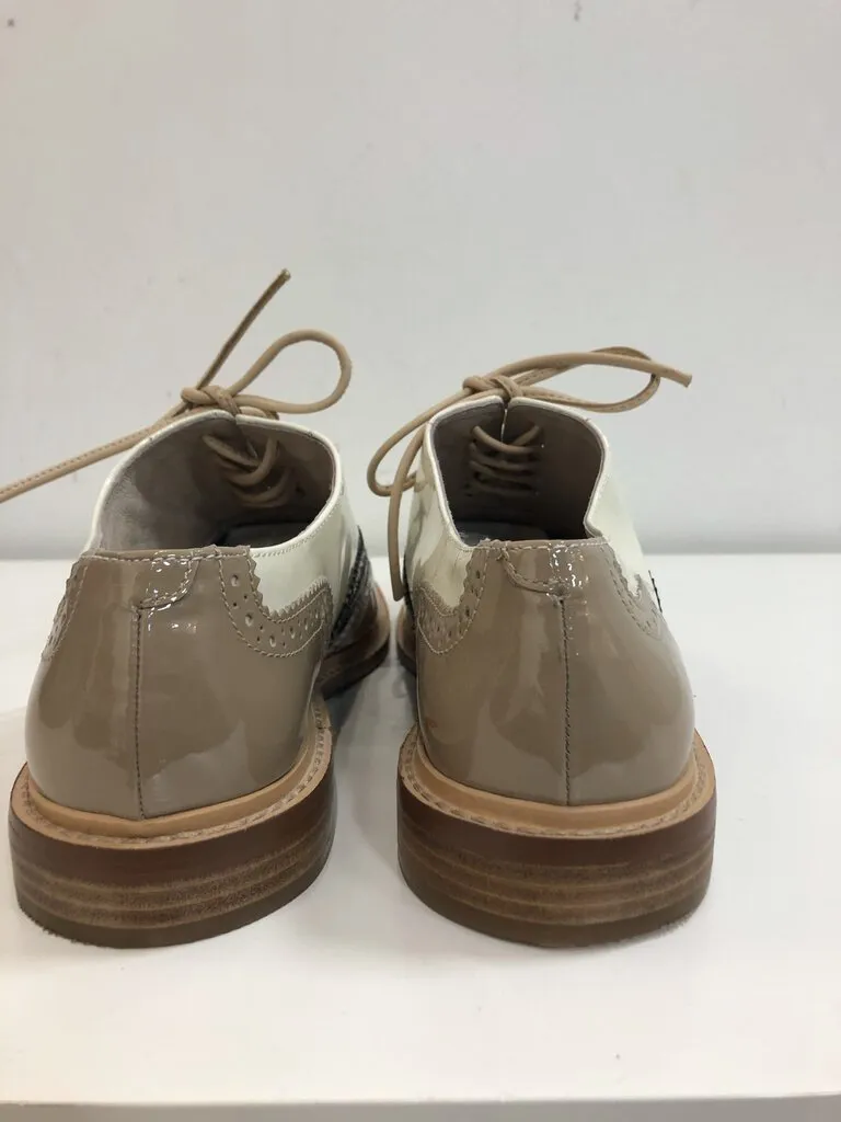 Halogen patent oxfords 8.5