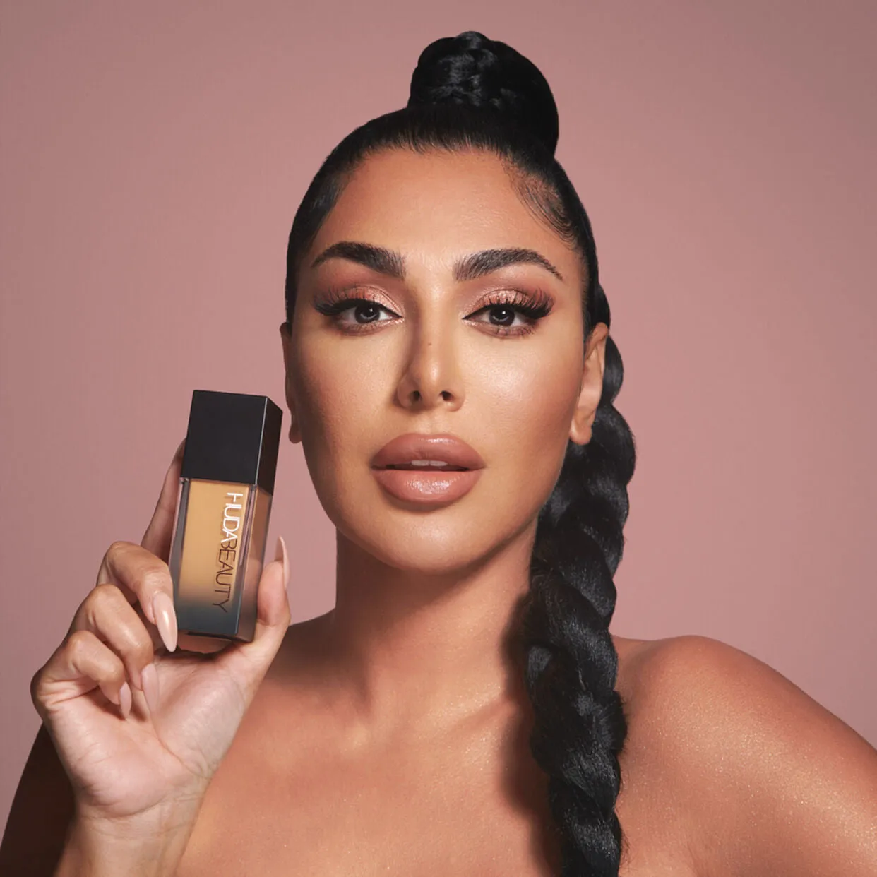 Huda Beauty Faux Filter Foundation