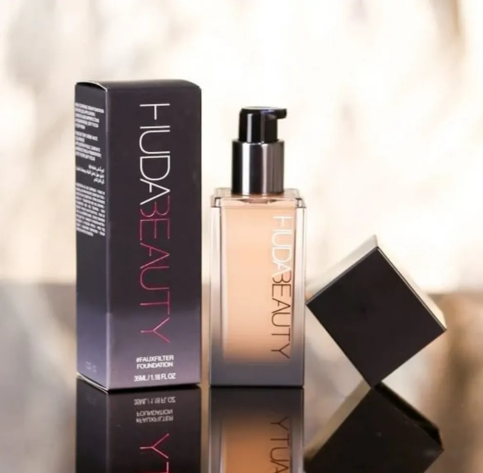Huda Beauty Faux Filter Foundation