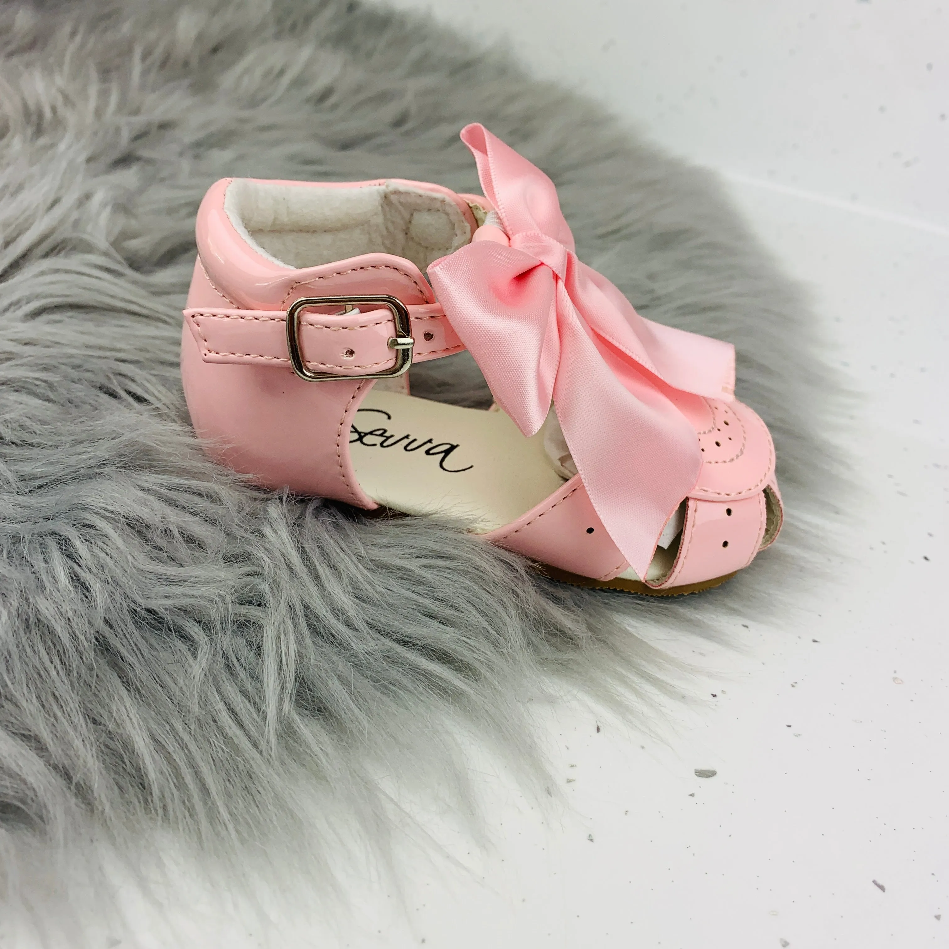 Pink Spanish 'Terri' Sandals