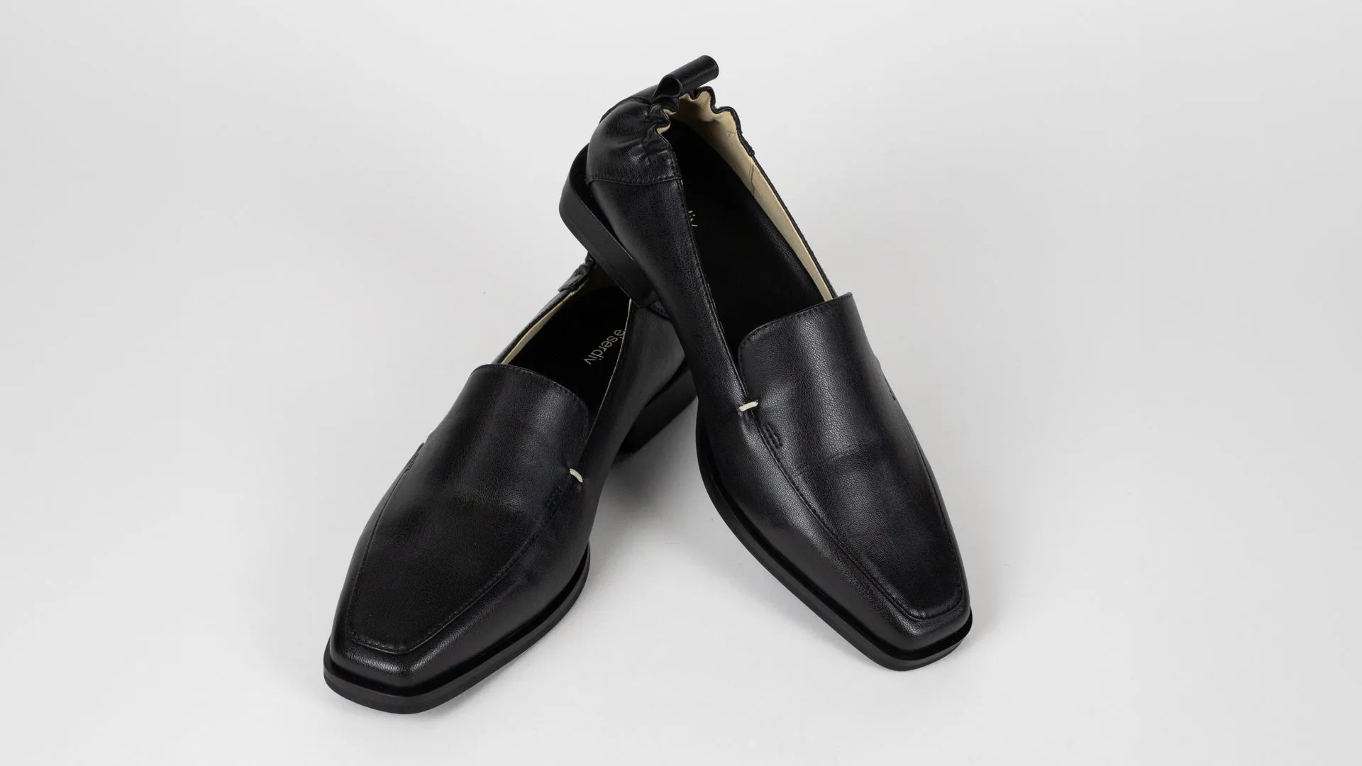 THE LOAFER