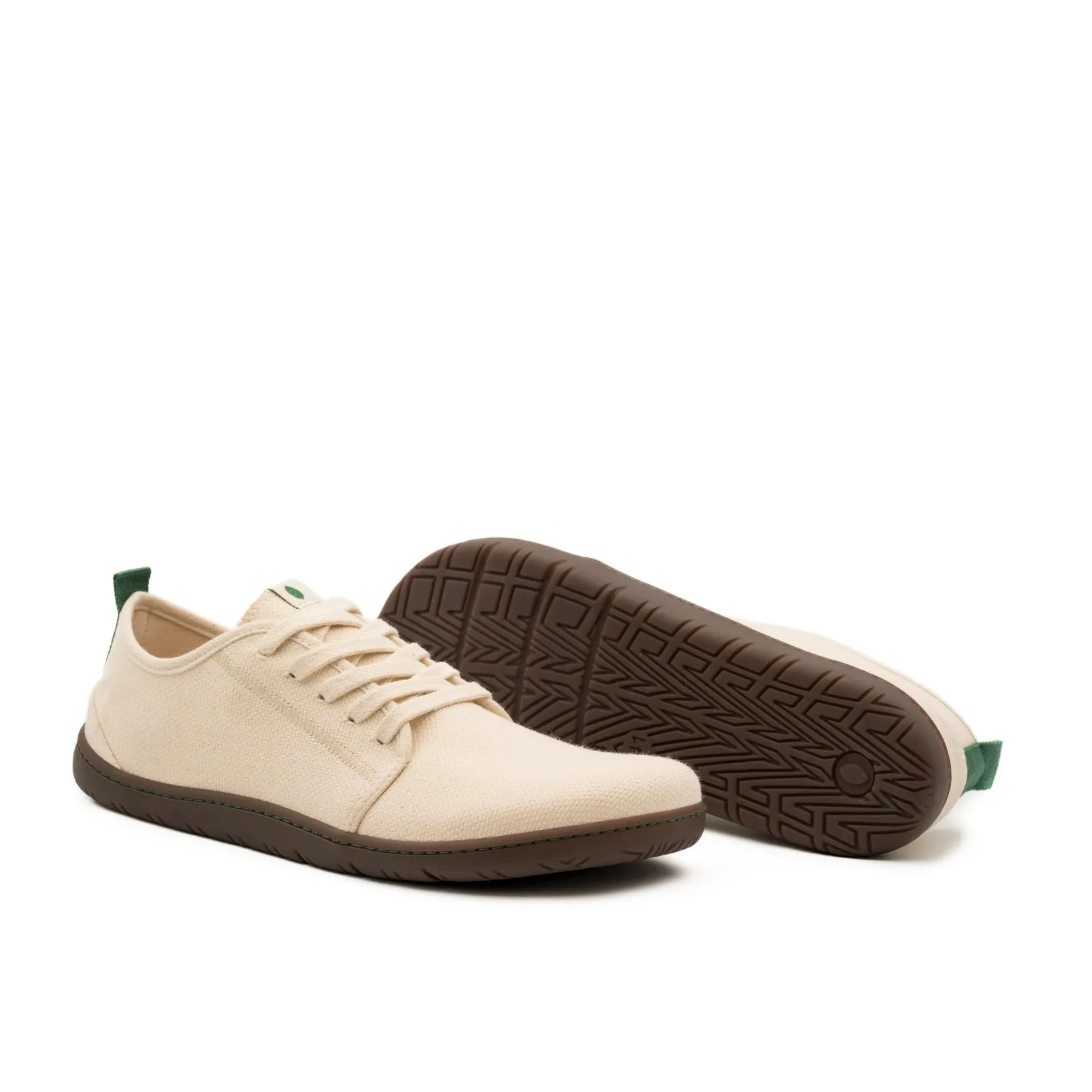 Vegan barefoot off-white CHA008